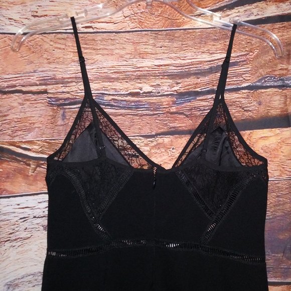 BARDOT 8 NWT Jayne Black Lace Insert Pencil Dress Rockabilly Pin-up - Picture 13 of 13